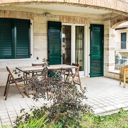 S287 - Sirolo, Villetta Con Giardino Vicino Al Centro Экстерьер фото